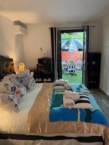 ベッド・アンド・ブレックファスト Romana